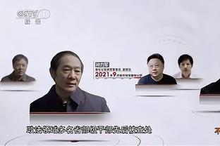 拉齐奥是自2012年的巴勒莫以来，意甲首支单场吃到3张红牌的球队